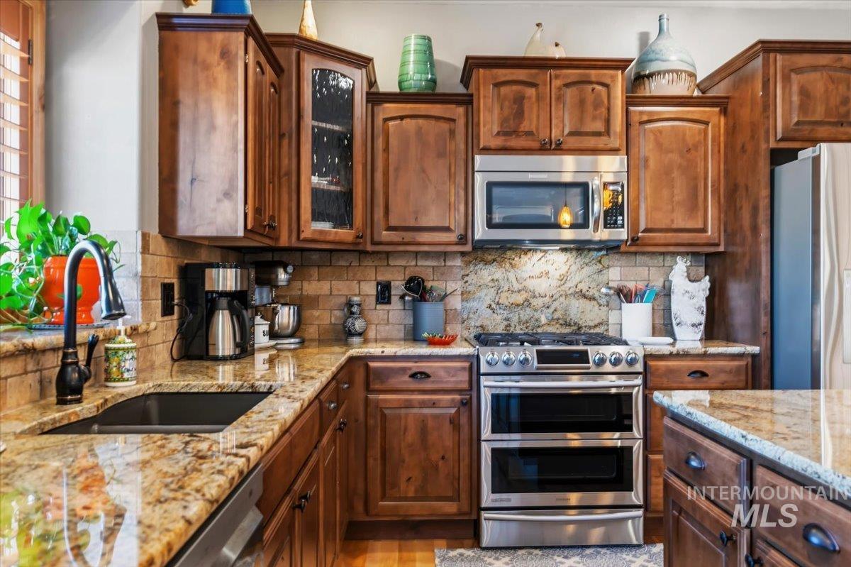 11660 Timber Butte Rd, Sweet, Idaho 83670, 4 Bedrooms, 3.5 Bathrooms, Residential For Sale, Price $1,299,000,MLS 99000240