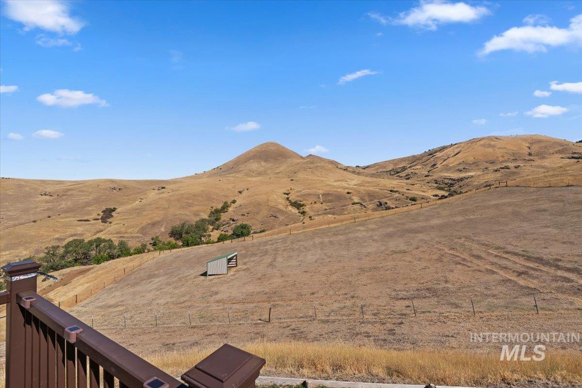 11660 Timber Butte Rd, Sweet, Idaho 83670, 4 Bedrooms, 3.5 Bathrooms, Residential For Sale, Price $1,299,000,MLS 99000240
