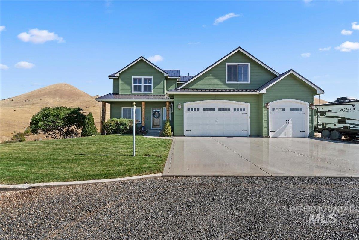 11660 Timber Butte Rd, Sweet, Idaho 83670, 4 Bedrooms, 3.5 Bathrooms, Residential For Sale, Price $1,299,000,MLS 99000240
