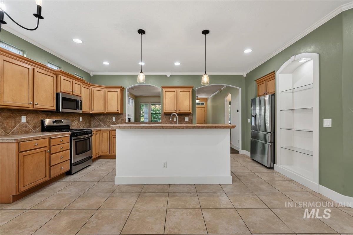 10251 W Brownstone Dr, Boise, Idaho 83709, 3 Bedrooms, 2.5 Bathrooms, Residential For Sale, Price $555,000,MLS 99000259