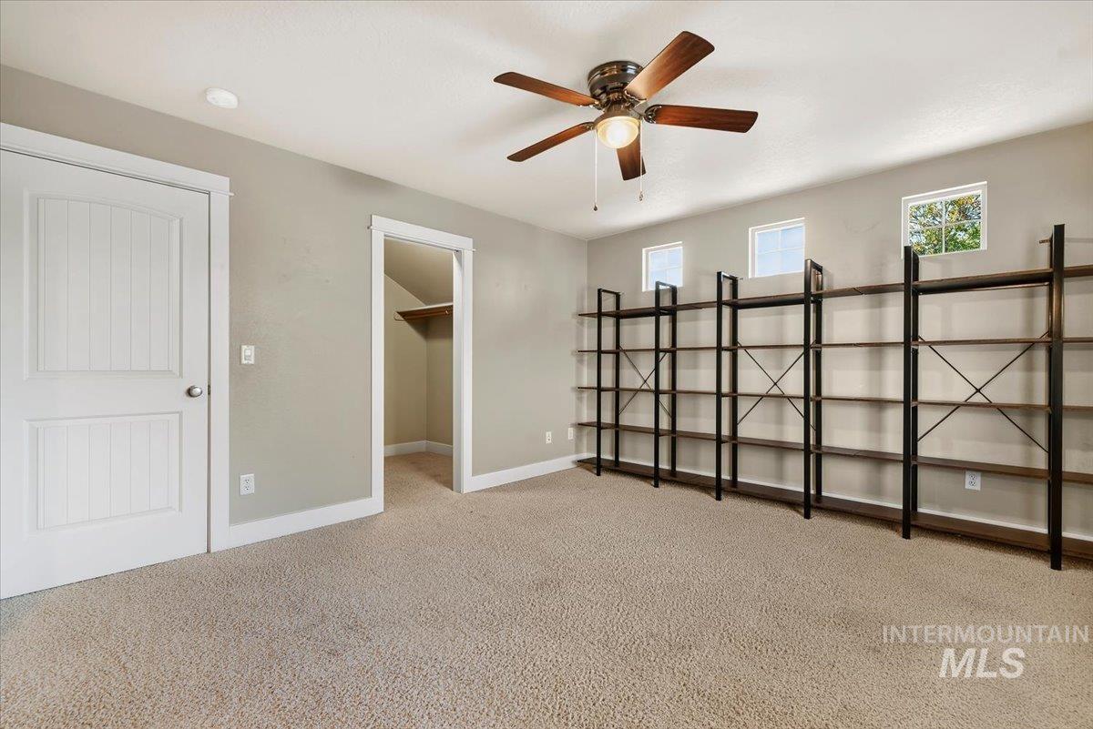 10251 W Brownstone Dr, Boise, Idaho 83709, 3 Bedrooms, 2.5 Bathrooms, Residential For Sale, Price $555,000,MLS 99000259