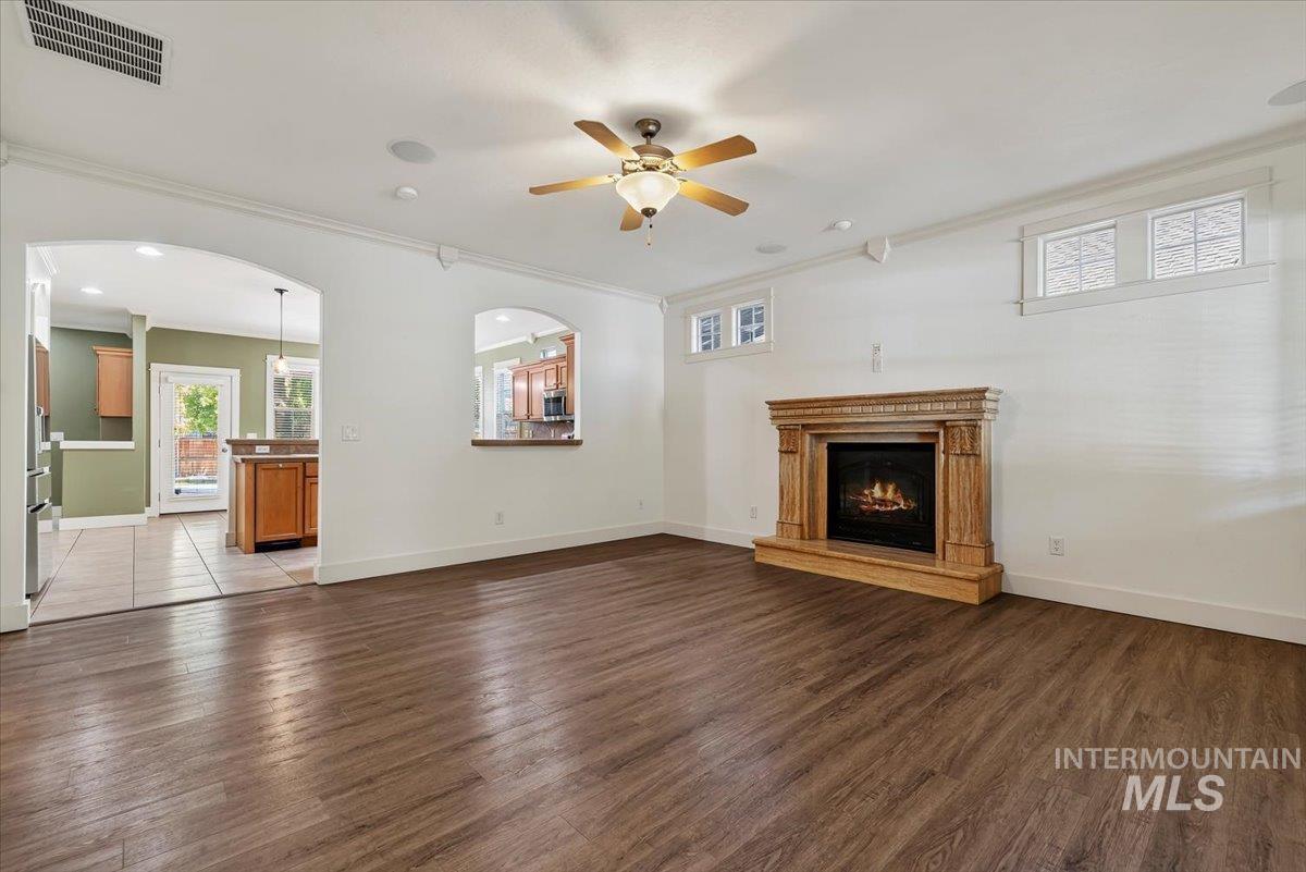 10251 W Brownstone Dr, Boise, Idaho 83709, 3 Bedrooms, 2.5 Bathrooms, Residential For Sale, Price $555,000,MLS 99000259