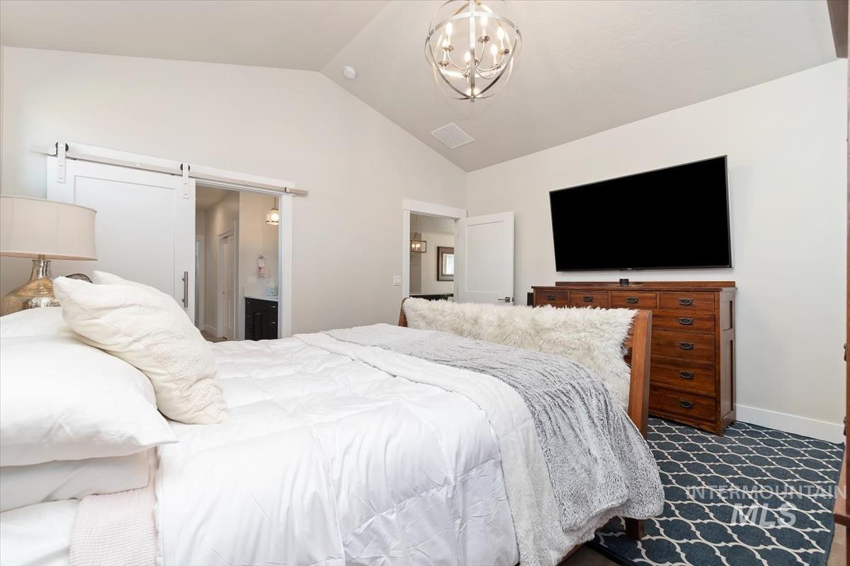 3806 Palisades Avenue, Caldwell, Idaho 83605, 3 Bedrooms, 2 Bathrooms, Residential For Sale, Price $619,900,MLS 99000262