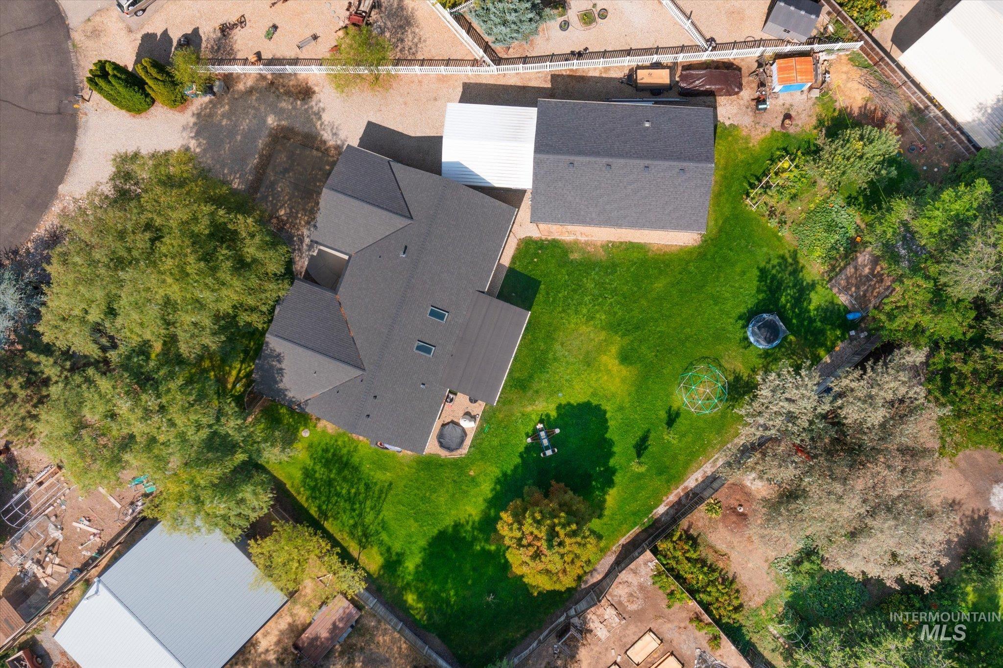322 Buckskin Ct, Nampa, Idaho 83687, 3 Bedrooms, 2 Bathrooms, Residential For Sale, Price $625,000,MLS 99000263