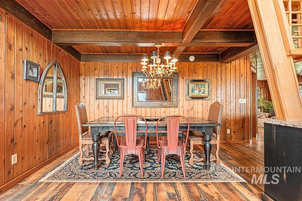 999 N Cow Horse Dr, Kuna, Idaho 83634, 5 Bedrooms, 3.5 Bathrooms, Residential For Sale, Price $1,895,000,MLS 99000268