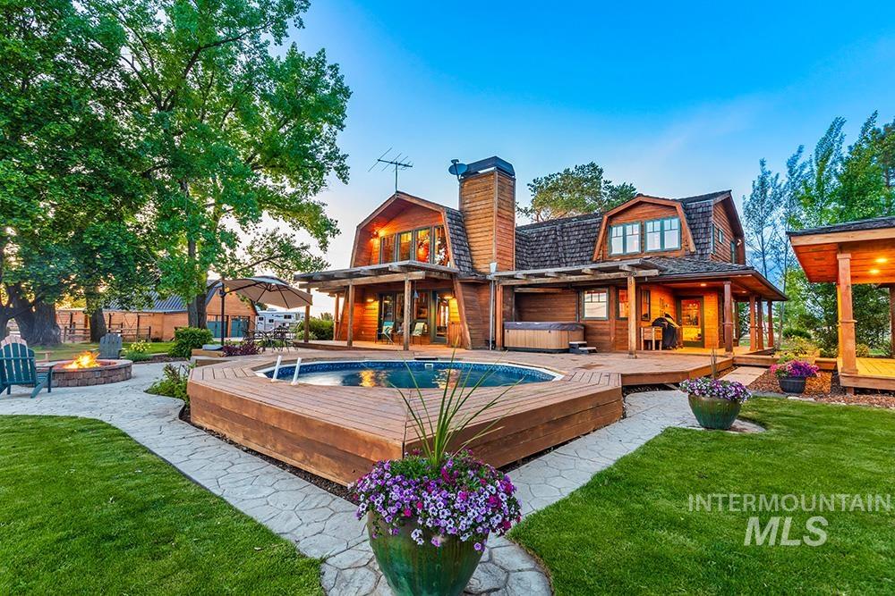 999 N Cow Horse Dr, Kuna, Idaho 83634, 5 Bedrooms, 3.5 Bathrooms, Residential For Sale, Price $1,895,000,MLS 99000268