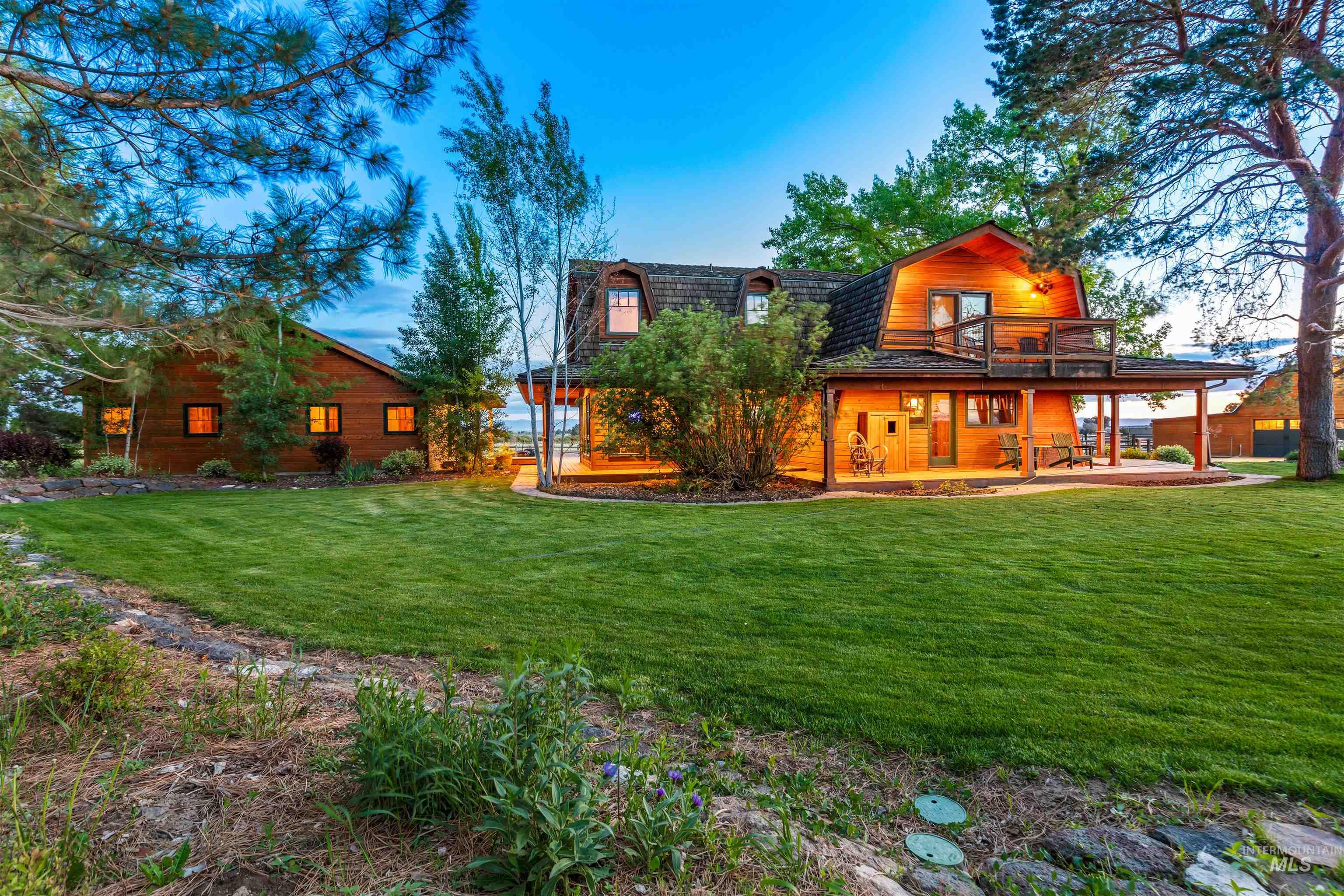 999 N Cow Horse Dr, Kuna, Idaho 83634, 5 Bedrooms, 3.5 Bathrooms, Residential For Sale, Price $1,895,000,MLS 99000268