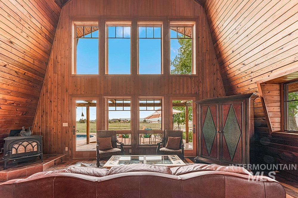 999 N Cow Horse Dr, Kuna, Idaho 83634, 5 Bedrooms, 3.5 Bathrooms, Residential For Sale, Price $1,895,000,MLS 99000268