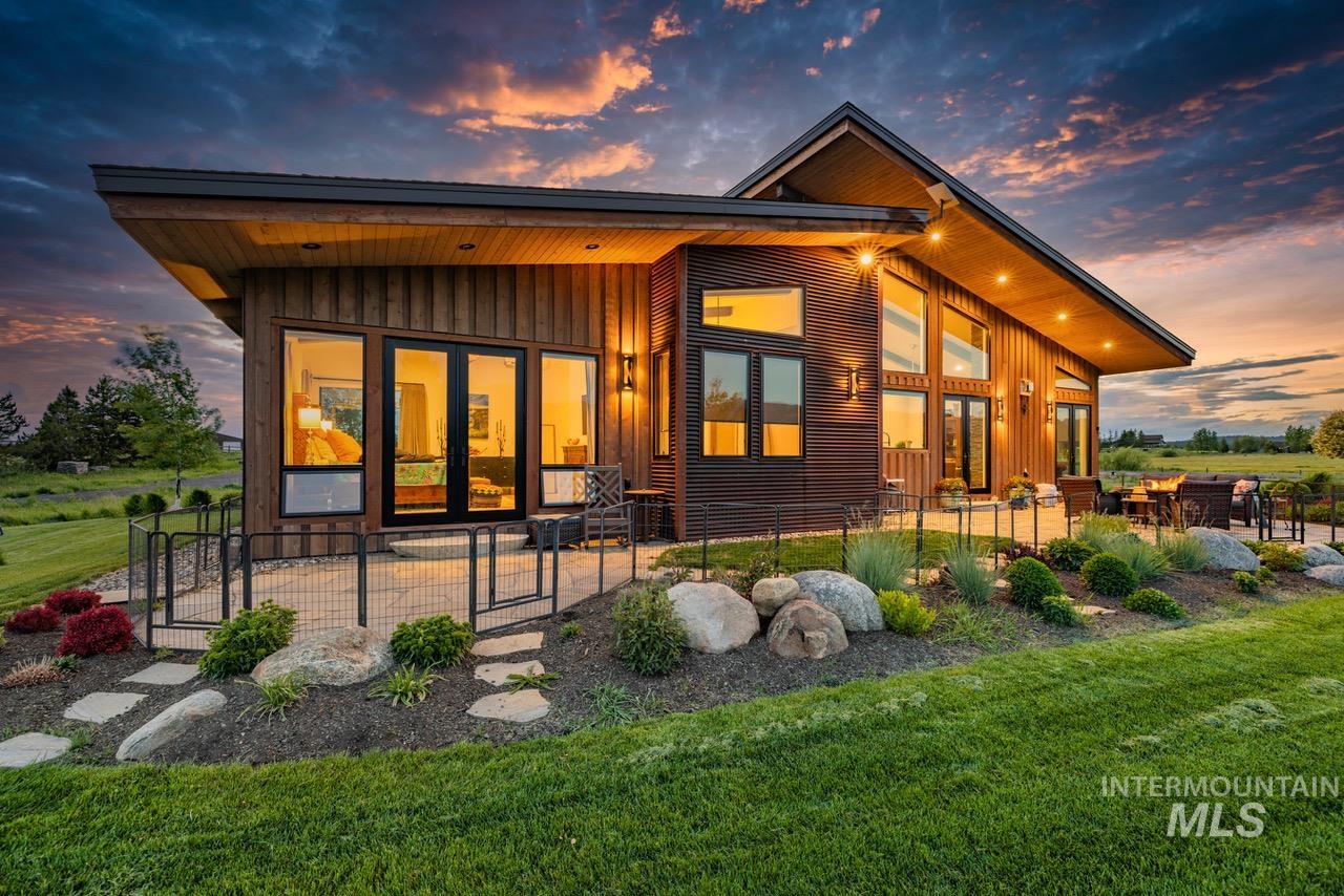 14036 Hideaway Court, McCall, Idaho 83638, 3 Bedrooms, 4 Bathrooms, Residential For Sale, Price $2,579,000,MLS 99000269