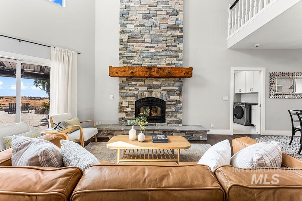 8901 W Bugle Boy Ln, Eagle, Idaho 83616, 3 Bedrooms, 2.5 Bathrooms, Residential For Sale, Price $1,699,000,MLS 99000272