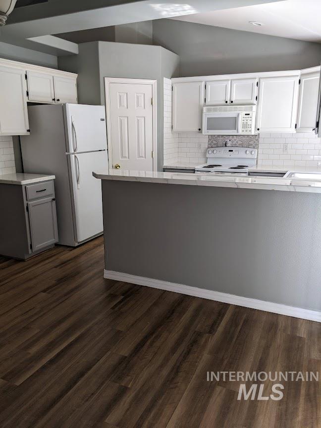 3253 N Lilyturf Ave - home for rent, Meridian, Idaho 83642, 3 Bedrooms, 2 Bathrooms, Rental For Rent, Price $2,250, 99000273
