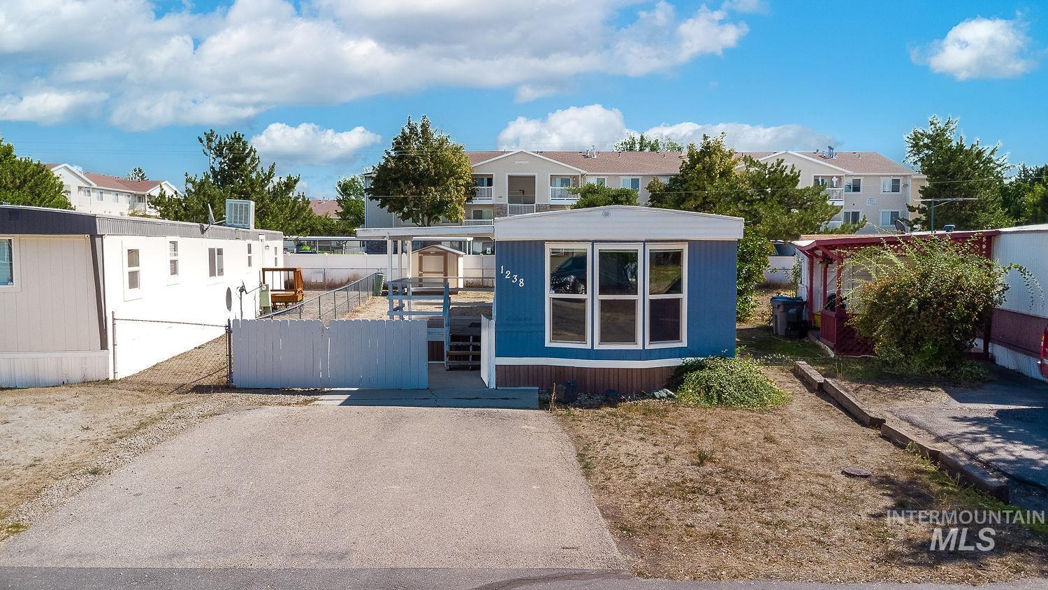 1238 N Sable Ln, Boise, Idaho 83704, 2 Bedrooms, 1 Bathroom, Residential For Sale, Price $79,900,MLS 99000274