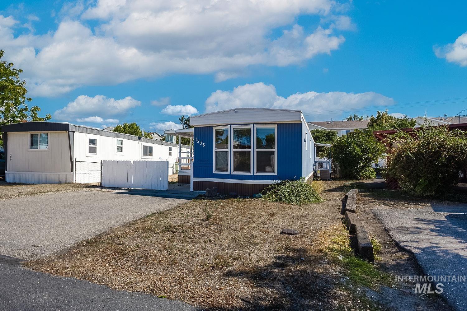 1238 N Sable Ln, Boise, Idaho 83704, 2 Bedrooms, 1 Bathroom, Residential For Sale, Price $79,900,MLS 99000274