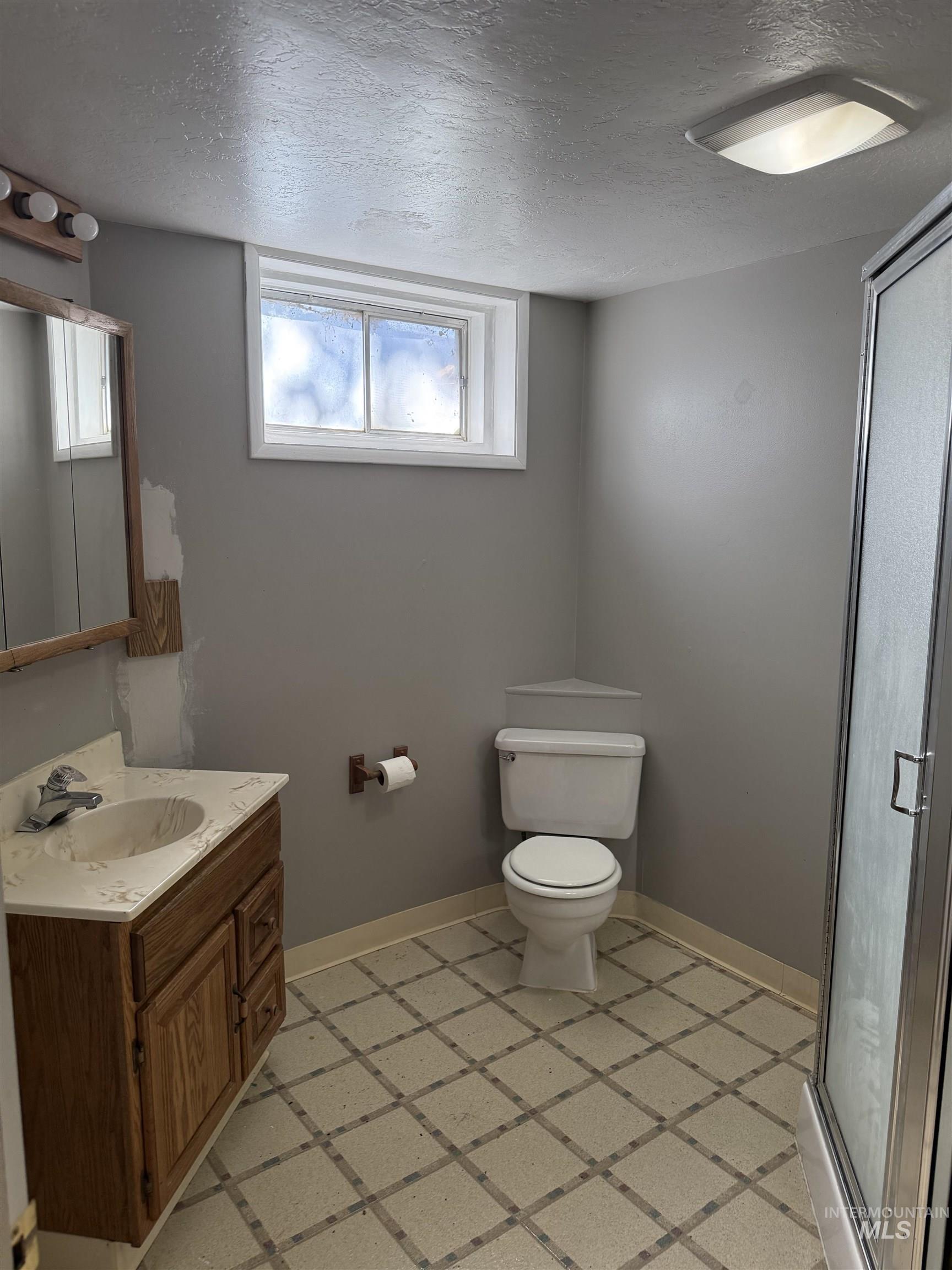 485 Park Terrace Dr., Twin Falls, Idaho 83301, 4 Bedrooms, 3 Bathrooms, Residential For Sale, Price $375,000, 99000276