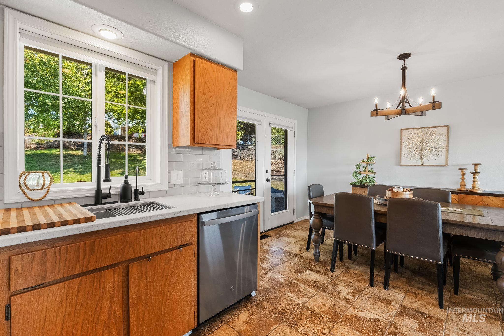 3610 Masters Drive, Clarkston, Washington 99403, 4 Bedrooms, 2 Bathrooms, Residential For Sale, Price $449,000,MLS 99000278