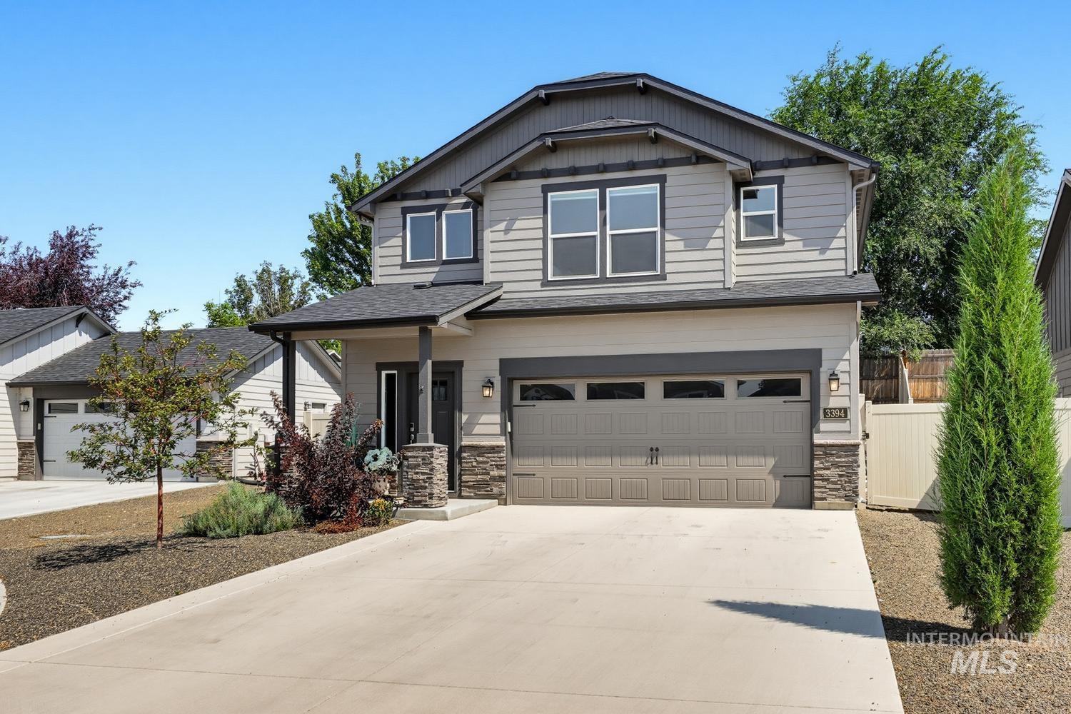 3394 S Garibaldi Pl, Meridian, Idaho 83642, 3 Bedrooms, 2.5 Bathrooms, Residential For Sale, Price $484,900,MLS 99000280