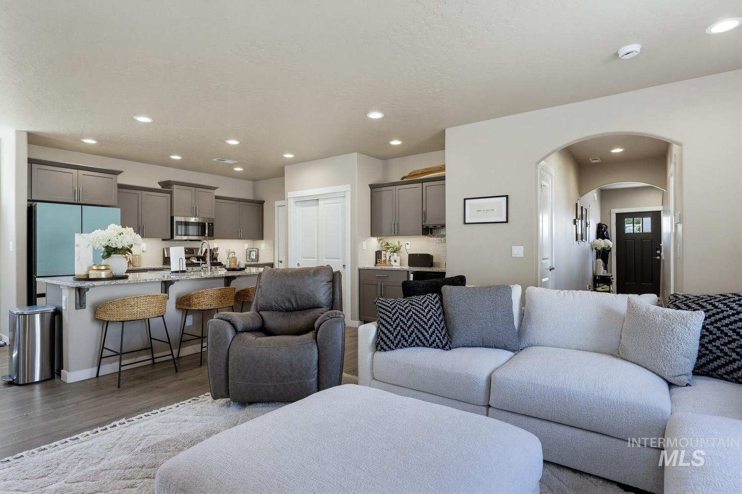 3394 S Garibaldi Pl, Meridian, Idaho 83642, 3 Bedrooms, 2.5 Bathrooms, Residential For Sale, Price $484,900,MLS 99000280