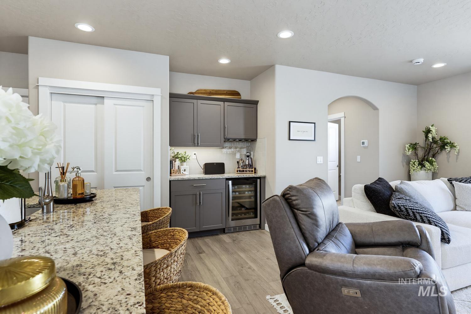 3394 S Garibaldi Pl, Meridian, Idaho 83642, 3 Bedrooms, 2.5 Bathrooms, Residential For Sale, Price $484,900,MLS 99000280