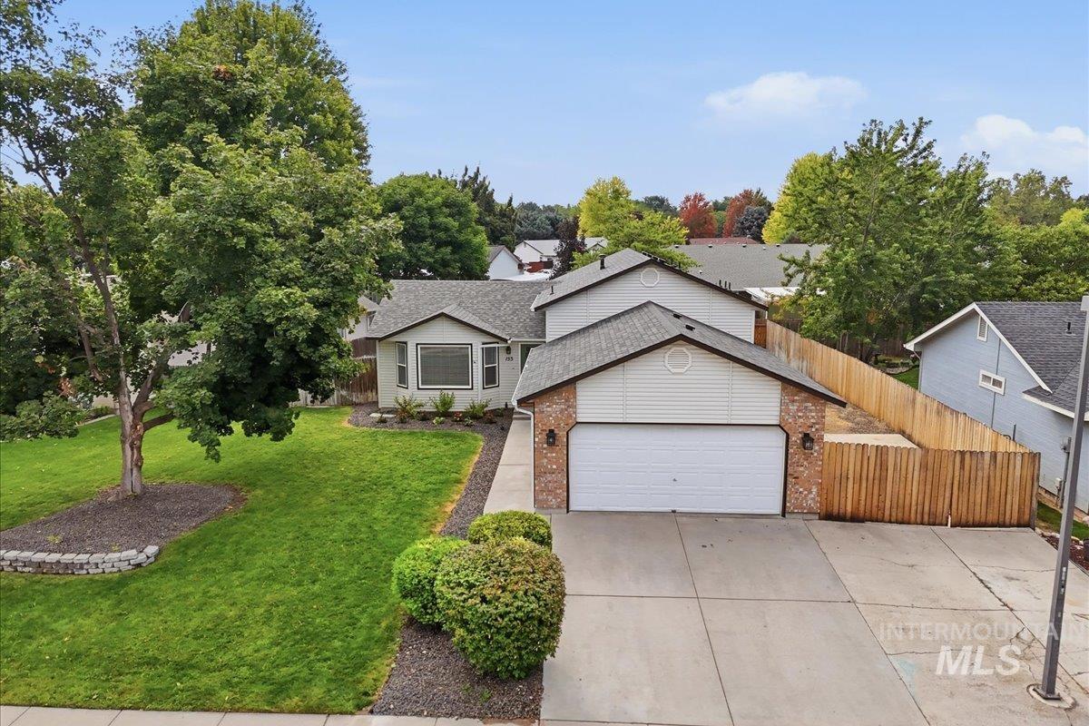 153 W Chrisfield Dr, Meridian, Idaho 83646, 4 Bedrooms, 3 Bathrooms, Residential For Sale, Price $489,000,MLS 99000281