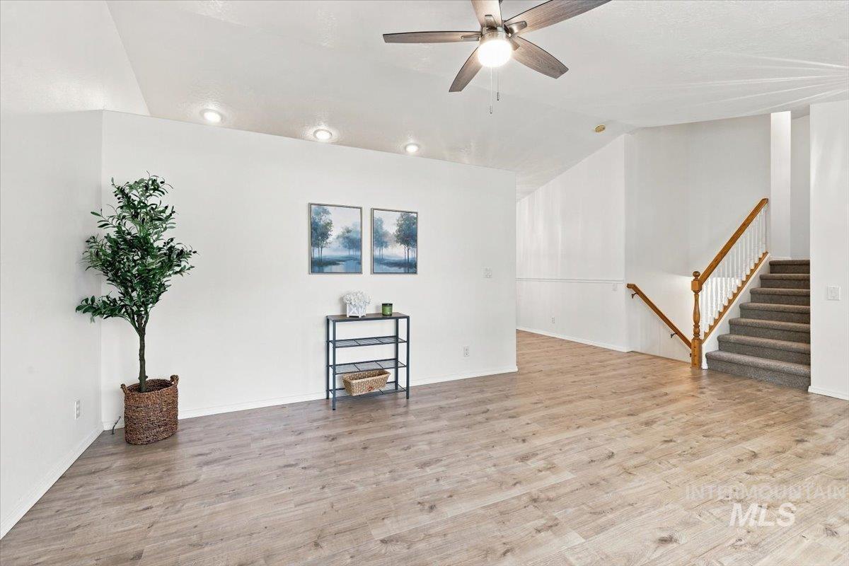 153 W Chrisfield Dr, Meridian, Idaho 83646, 4 Bedrooms, 3 Bathrooms, Residential For Sale, Price $489,000,MLS 99000281