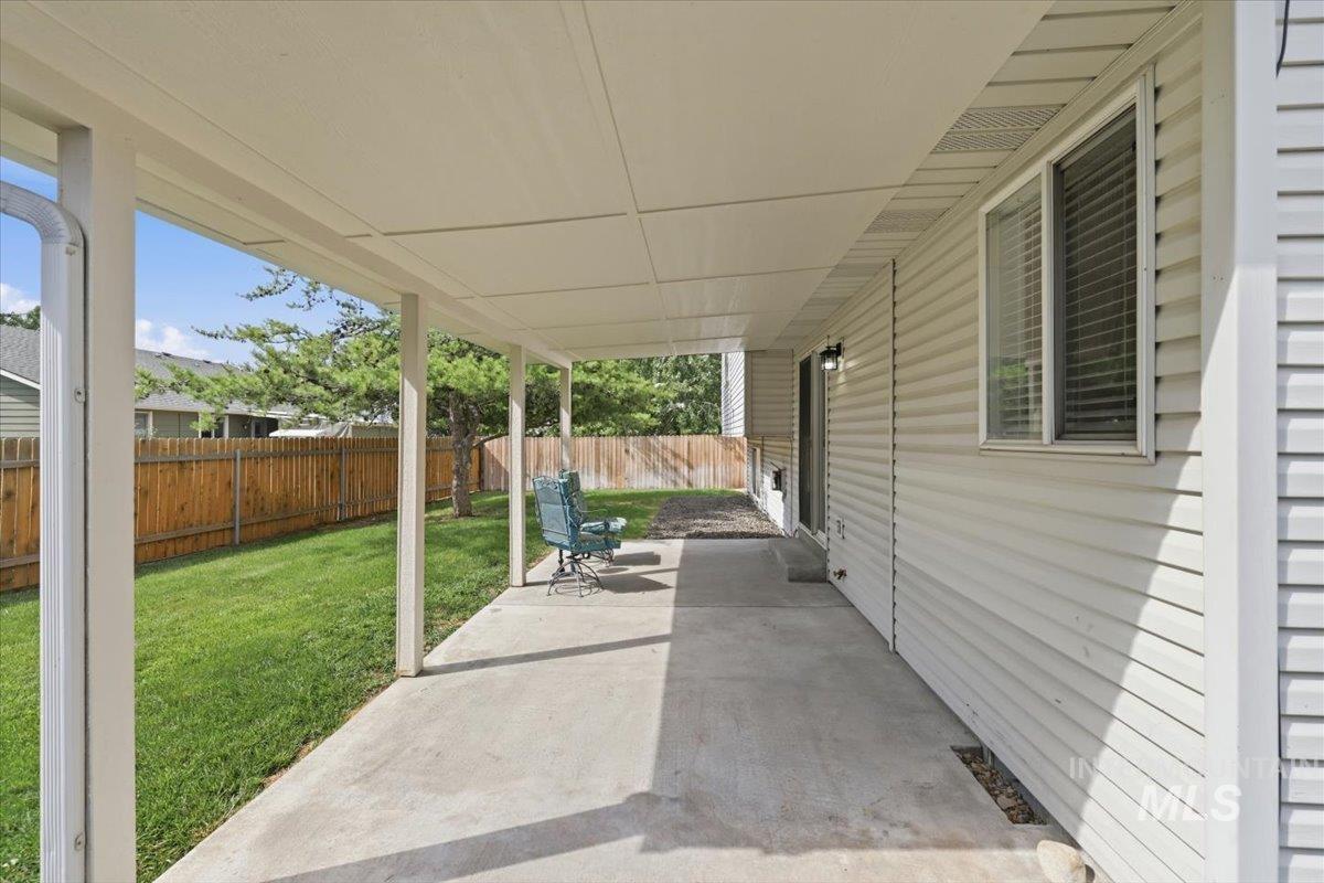 153 W Chrisfield Dr, Meridian, Idaho 83646, 4 Bedrooms, 3 Bathrooms, Residential For Sale, Price $489,000,MLS 99000281