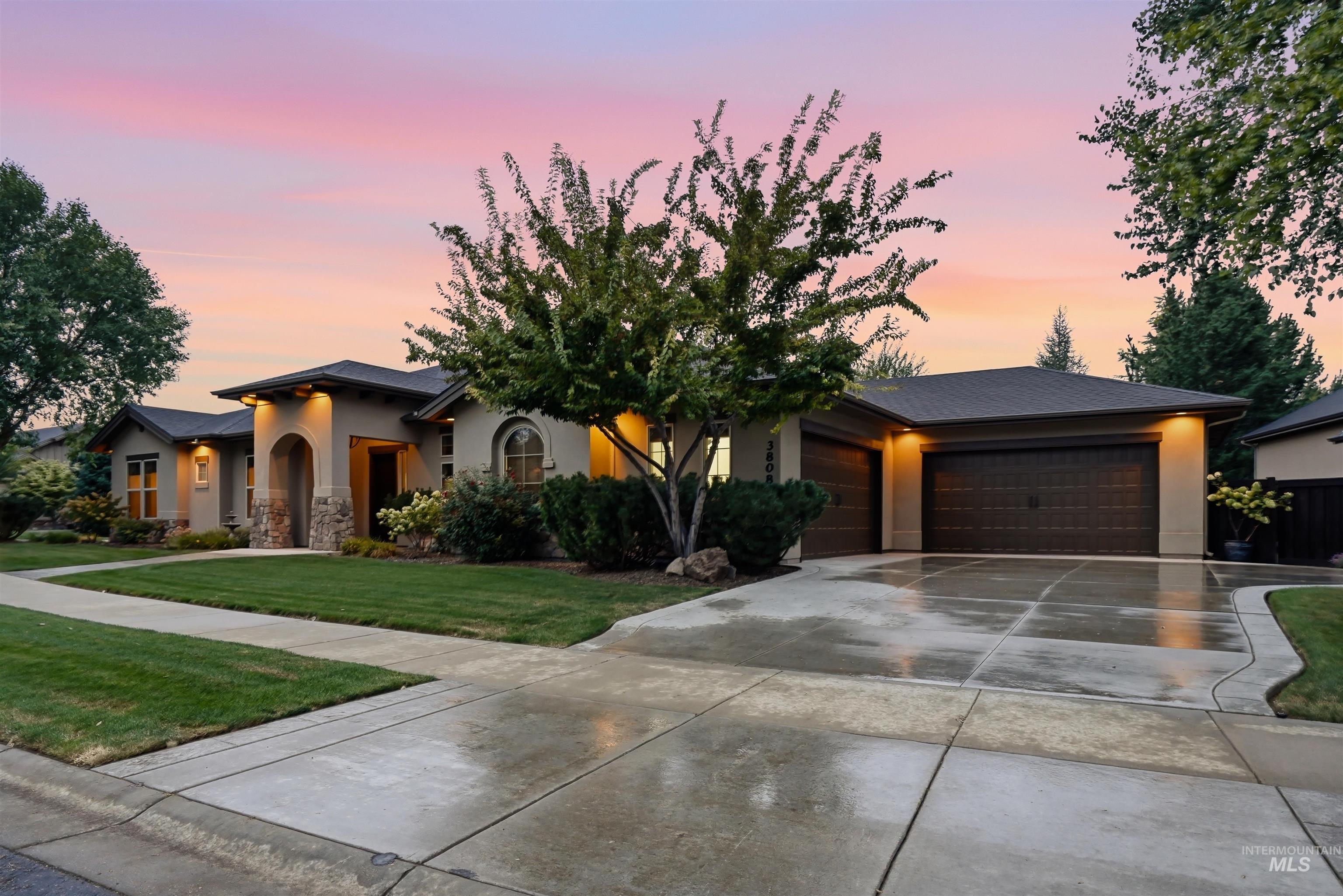 3808 W Magic Spruce Dr., Meridian, Idaho 83646, 4 Bedrooms, 3 Bathrooms, Residential For Sale, Price $974,900,MLS 99000289