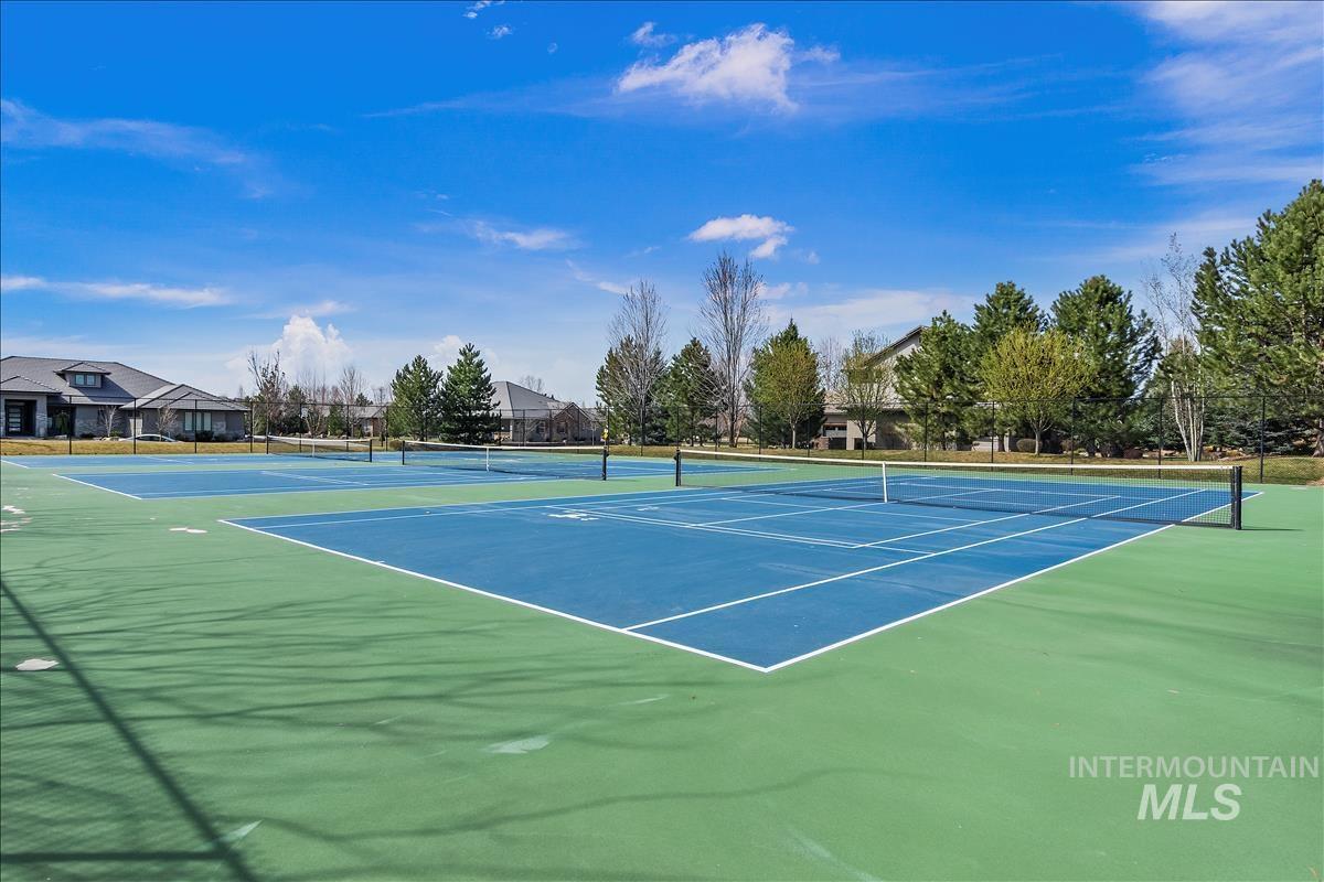 3808 W Magic Spruce Dr., Meridian, Idaho 83646, 4 Bedrooms, 3 Bathrooms, Residential For Sale, Price $974,900,MLS 99000289