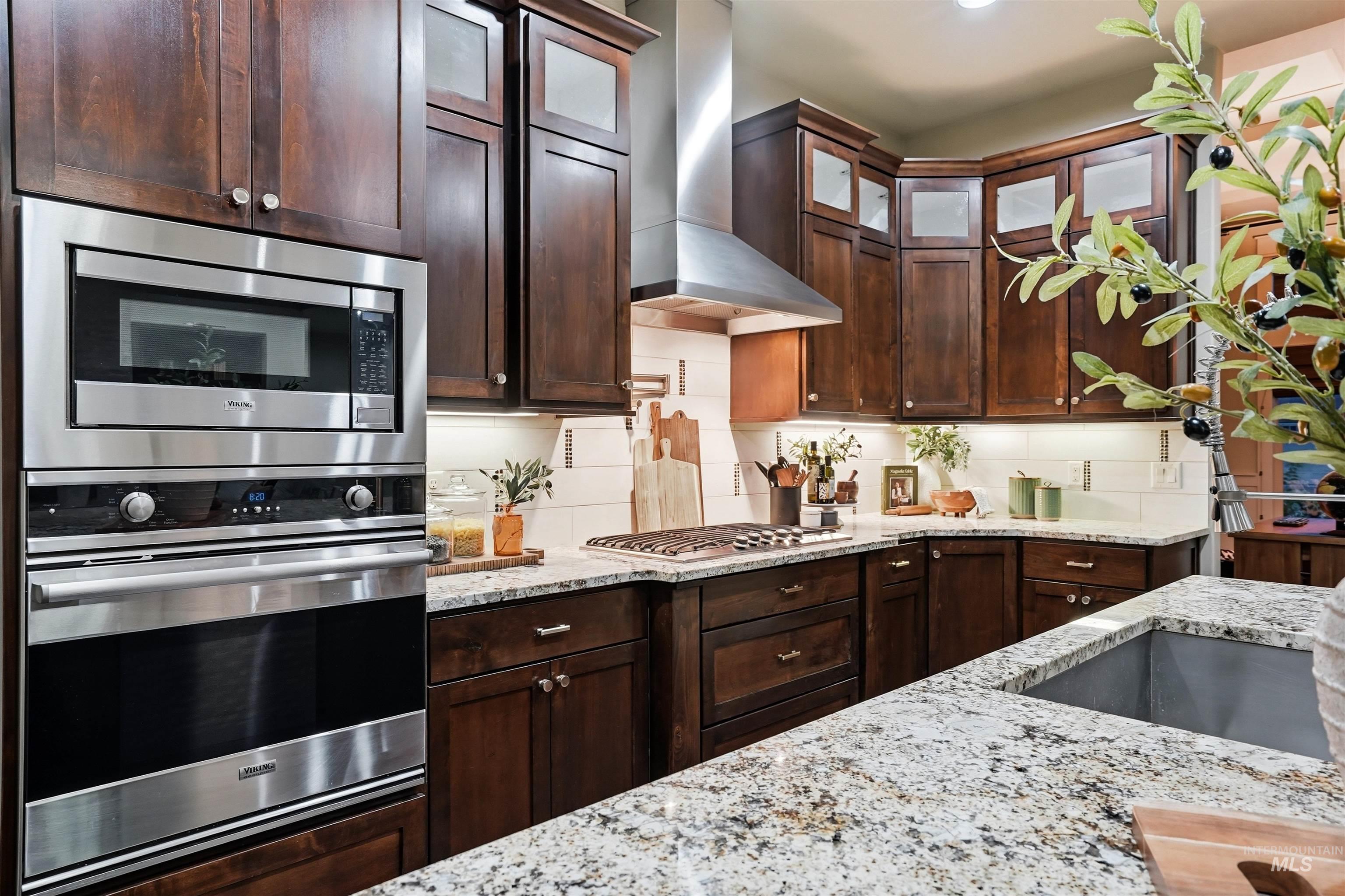 3808 W Magic Spruce Dr., Meridian, Idaho 83646, 4 Bedrooms, 3 Bathrooms, Residential For Sale, Price $974,900,MLS 99000289