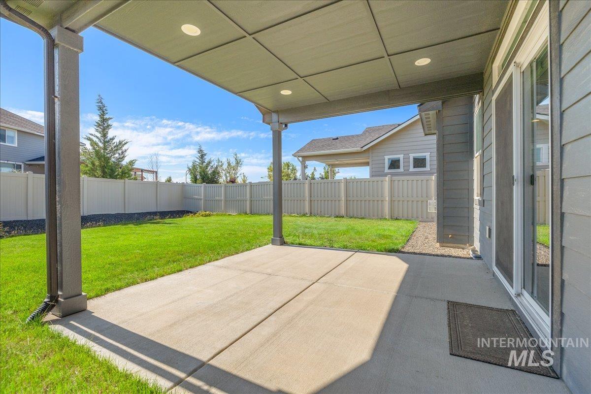 4476 N Glenrock Way, Meridian, Idaho 83646, 5 Bedrooms, 3 Bathrooms, Residential For Sale, Price $679,900,MLS 99000290