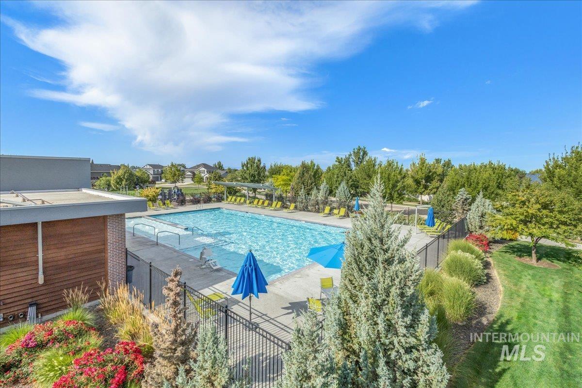 4476 N Glenrock Way, Meridian, Idaho 83646, 5 Bedrooms, 3 Bathrooms, Residential For Sale, Price $679,900,MLS 99000290