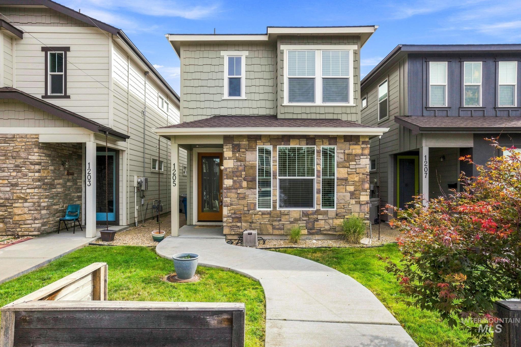 1205 W Melrose St, Boise, Idaho 83706, 3 Bedrooms, 3 Bathrooms, Residential For Sale, Price $650,000,MLS 99000292