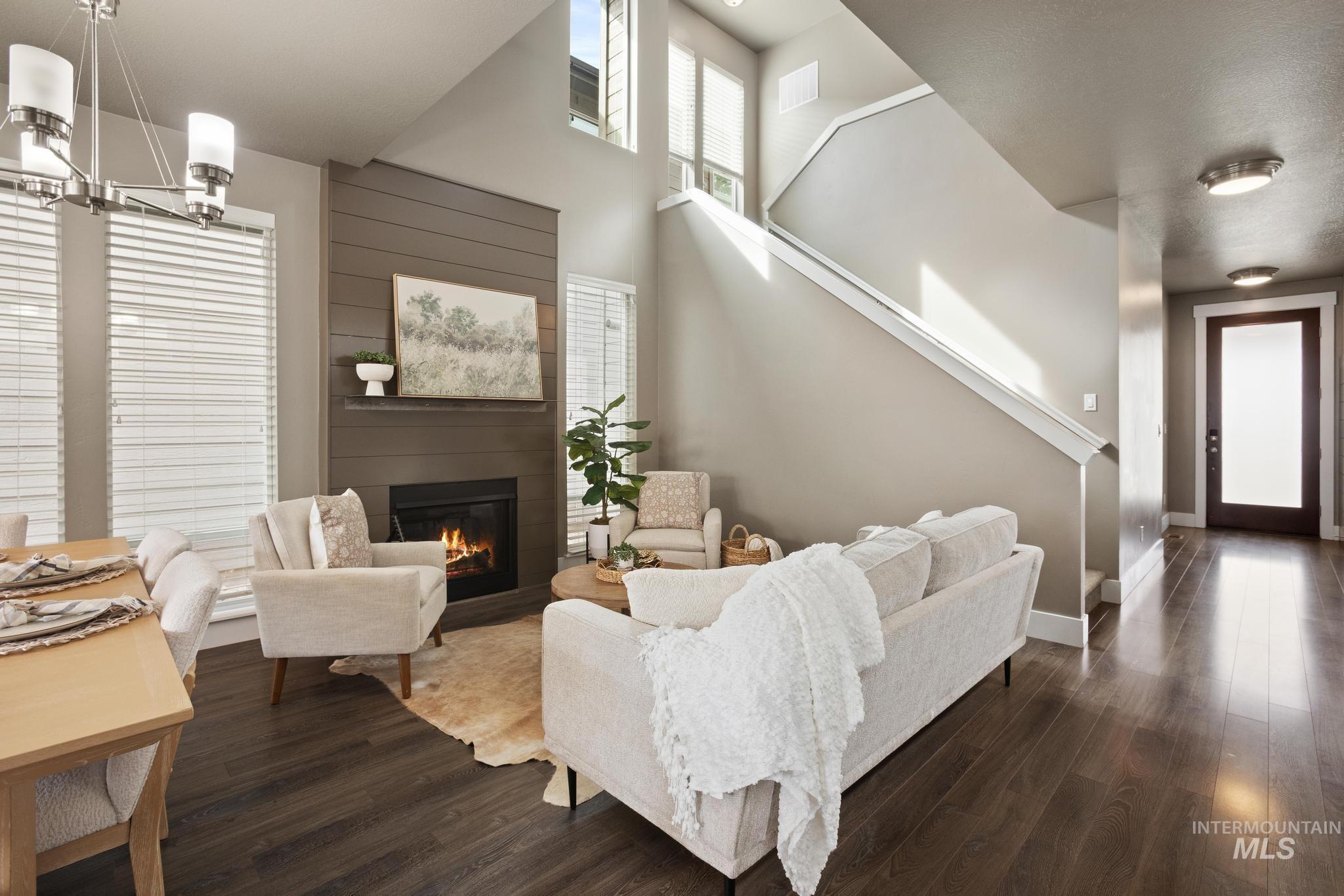 1205 W Melrose St, Boise, Idaho 83706, 3 Bedrooms, 3 Bathrooms, Residential For Sale, Price $650,000,MLS 99000292