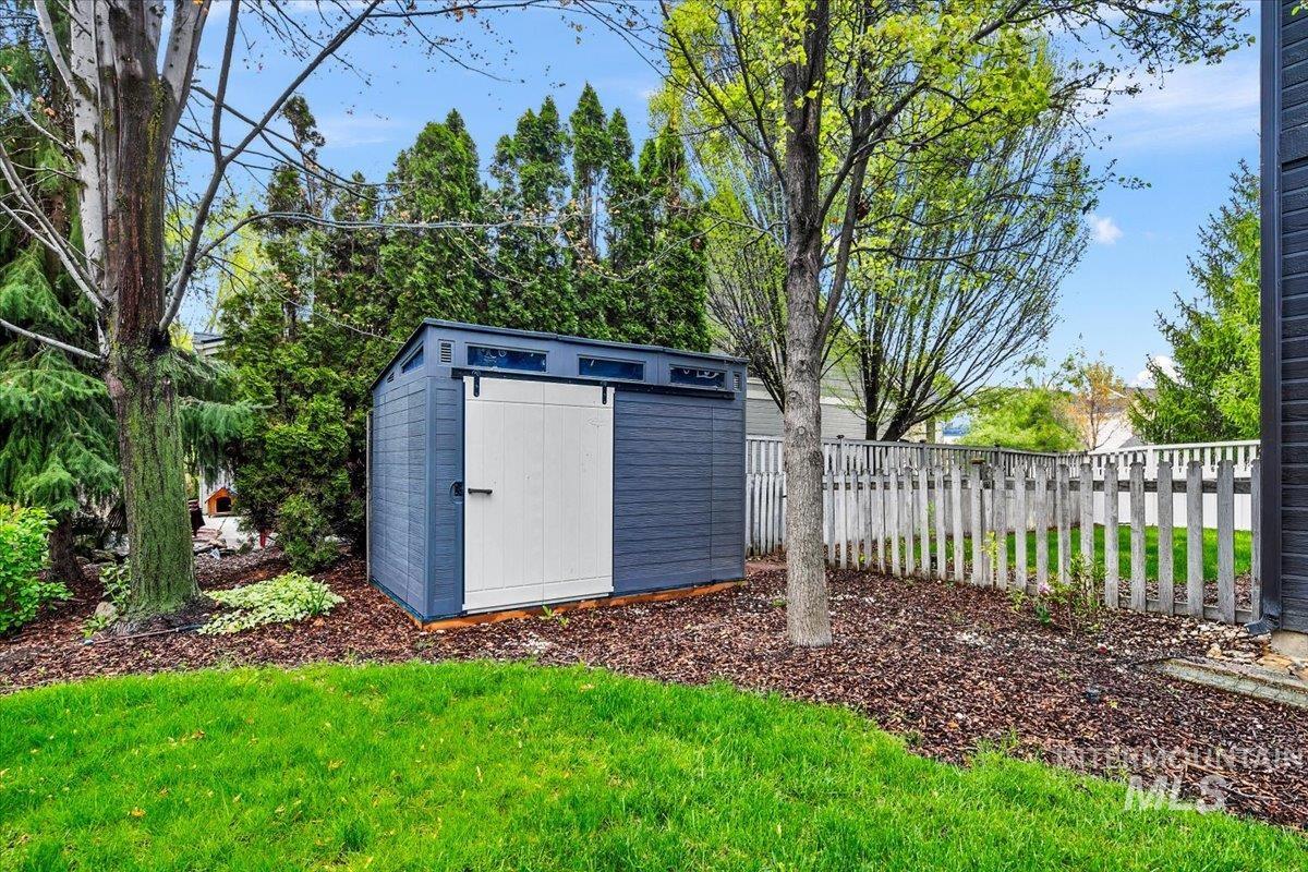 5115 W Parsons, Boise, Idaho 83714, 4 Bedrooms, 2.5 Bathrooms, Residential For Sale, Price $829,900,MLS 99000295