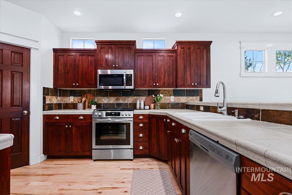 5115 W Parsons, Boise, Idaho 83714, 4 Bedrooms, 2.5 Bathrooms, Residential For Sale, Price $829,900,MLS 99000295