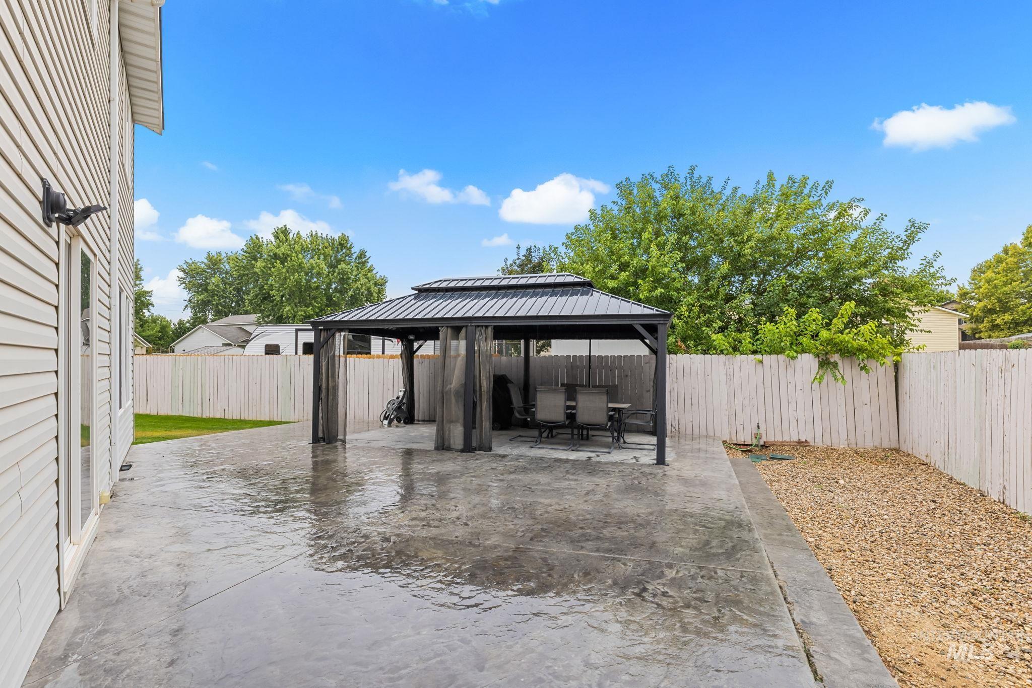 227 W Tallulah Dr, Kuna, Idaho 83634, 4 Bedrooms, 2.5 Bathrooms, Residential For Sale, Price $449,900,MLS 99000300