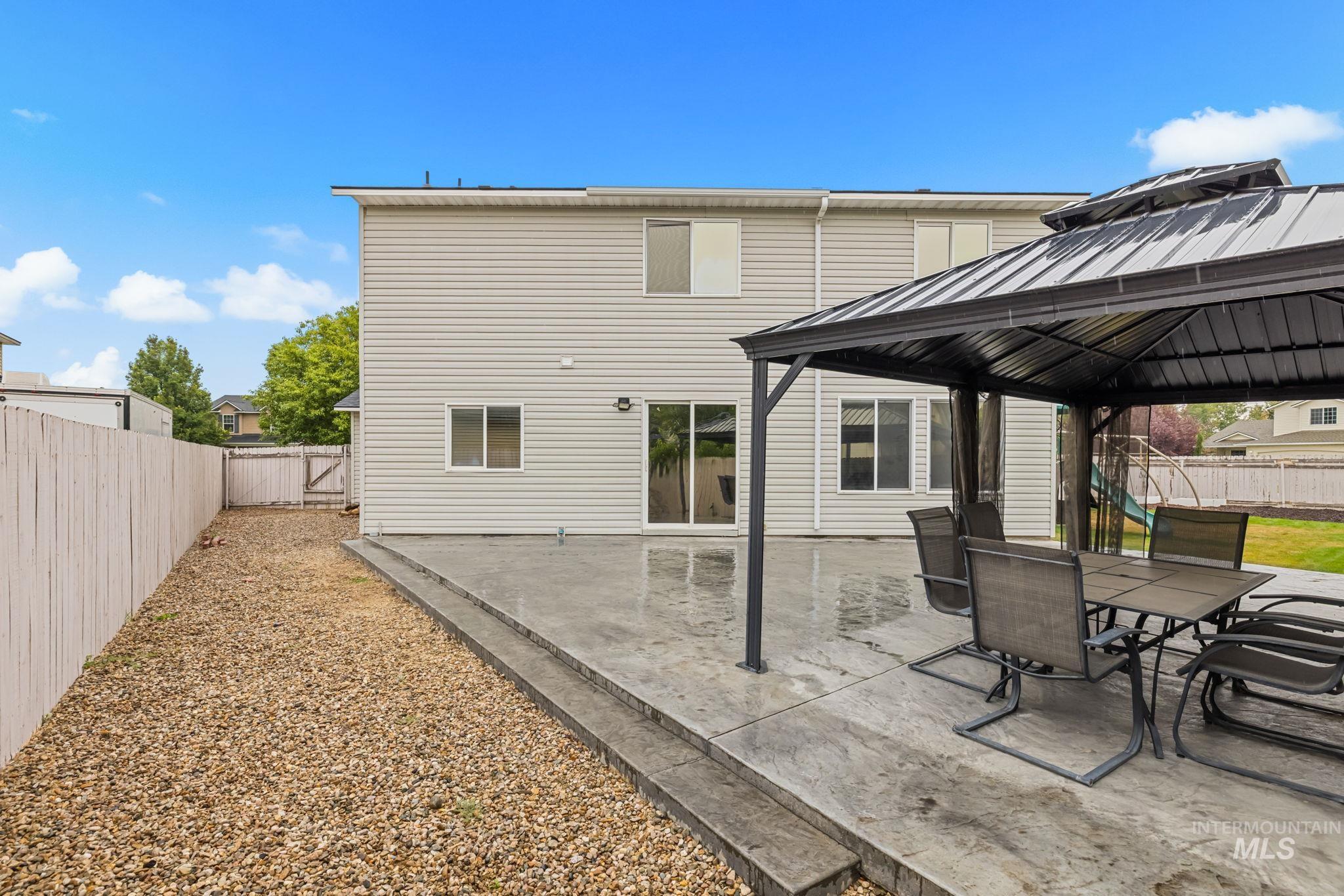 227 W Tallulah Dr, Kuna, Idaho 83634, 4 Bedrooms, 2.5 Bathrooms, Residential For Sale, Price $449,900,MLS 99000300