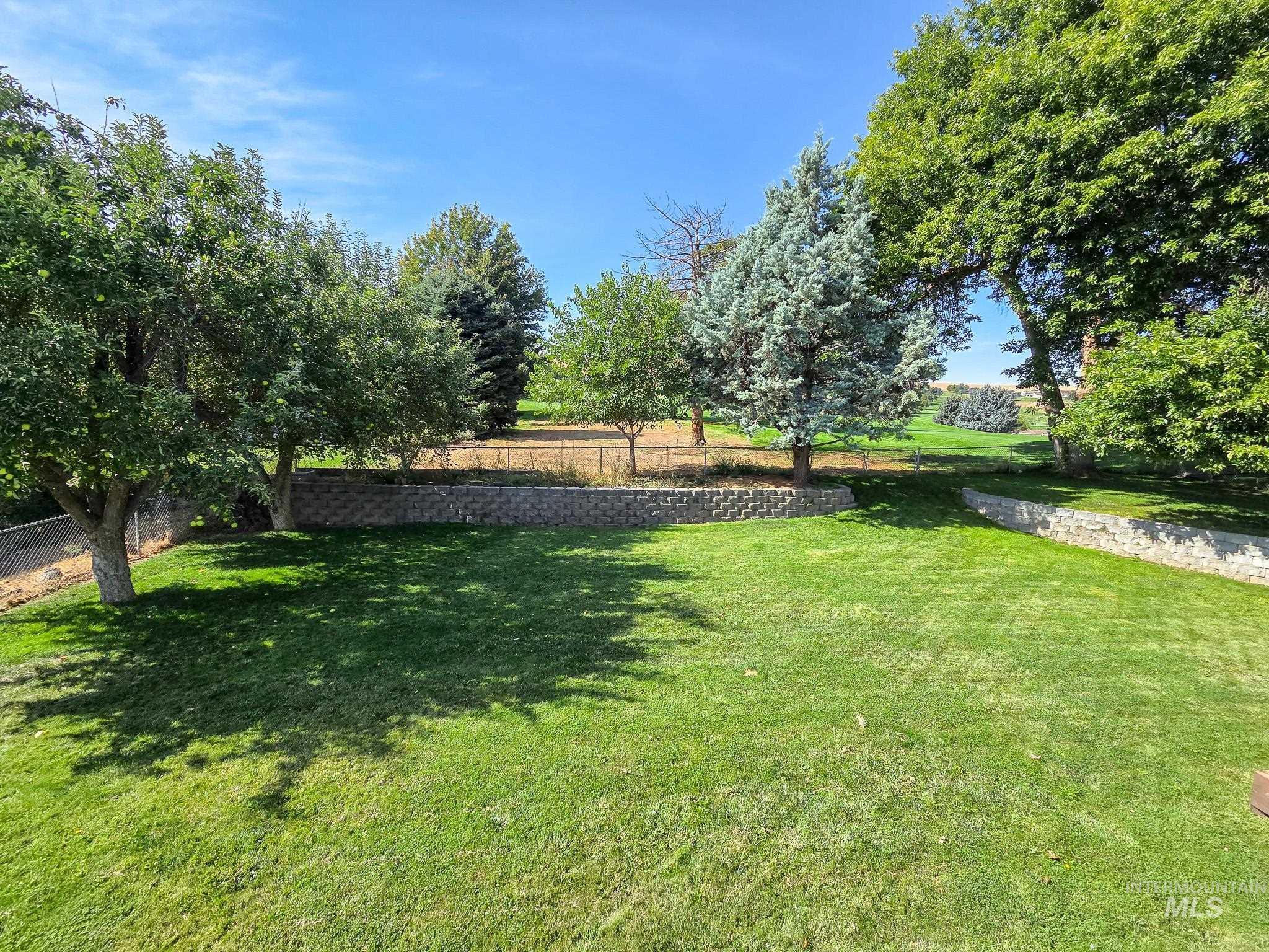 3604 Masters Dr, Clarkston, Washington 99403, 4 Bedrooms, 3 Bathrooms, Residential For Sale, Price $430,000,MLS 99000311