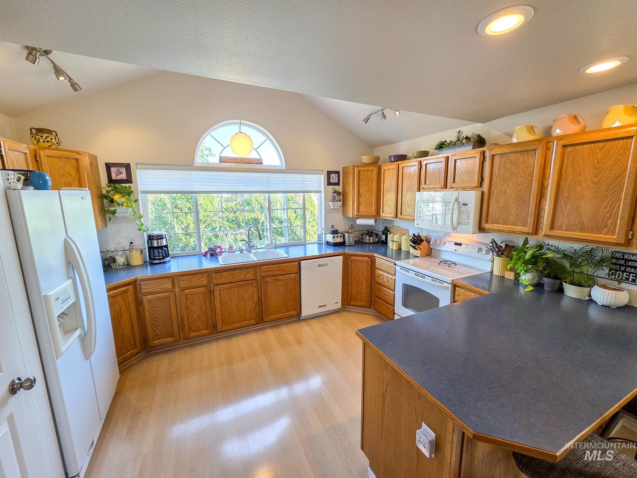 3604 Masters Dr, Clarkston, Washington 99403, 4 Bedrooms, 3 Bathrooms, Residential For Sale, Price $430,000,MLS 99000311