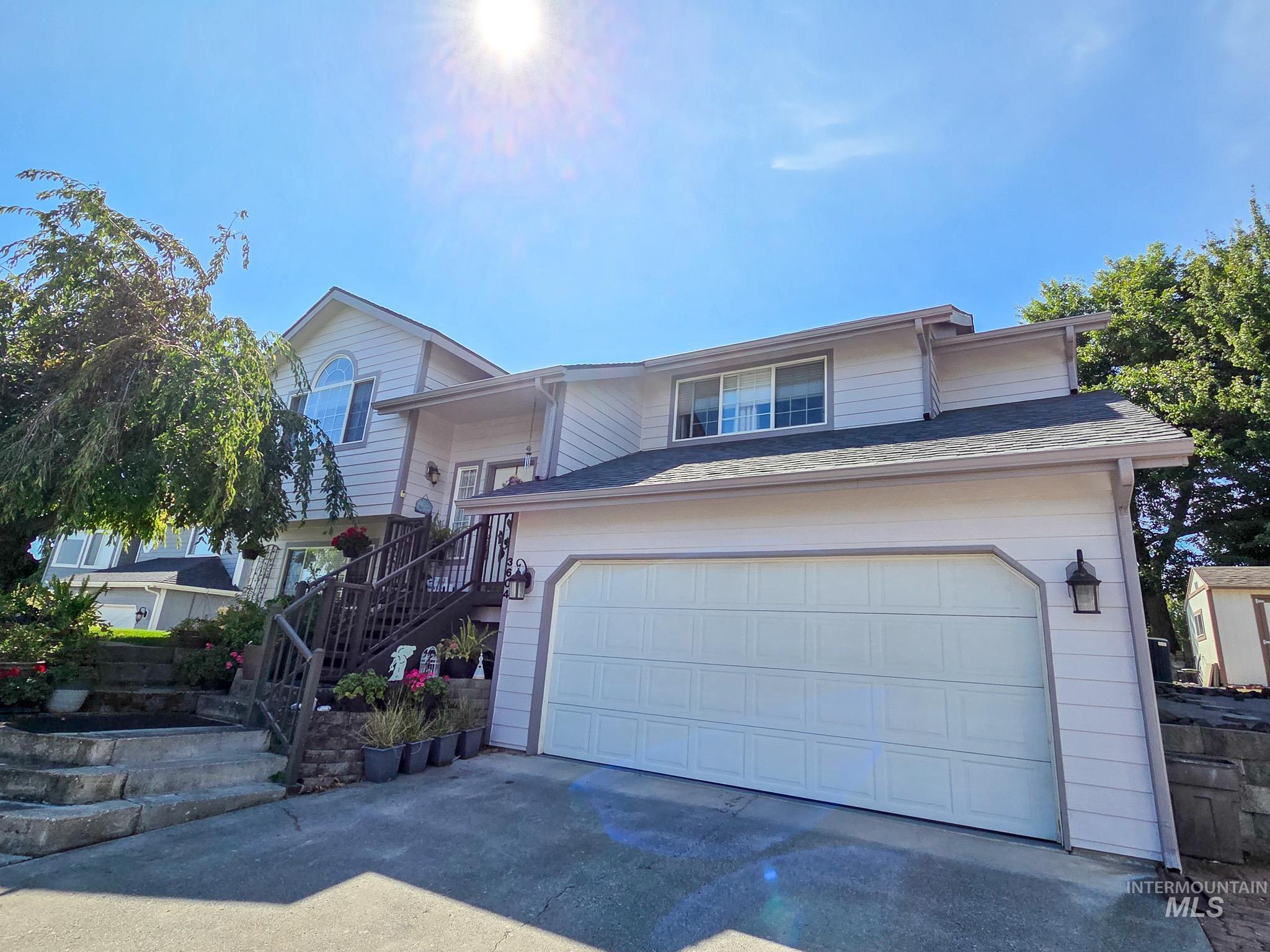 3604 Masters Dr, Clarkston, Washington 99403, 4 Bedrooms, 3 Bathrooms, Residential For Sale, Price $430,000,MLS 99000311