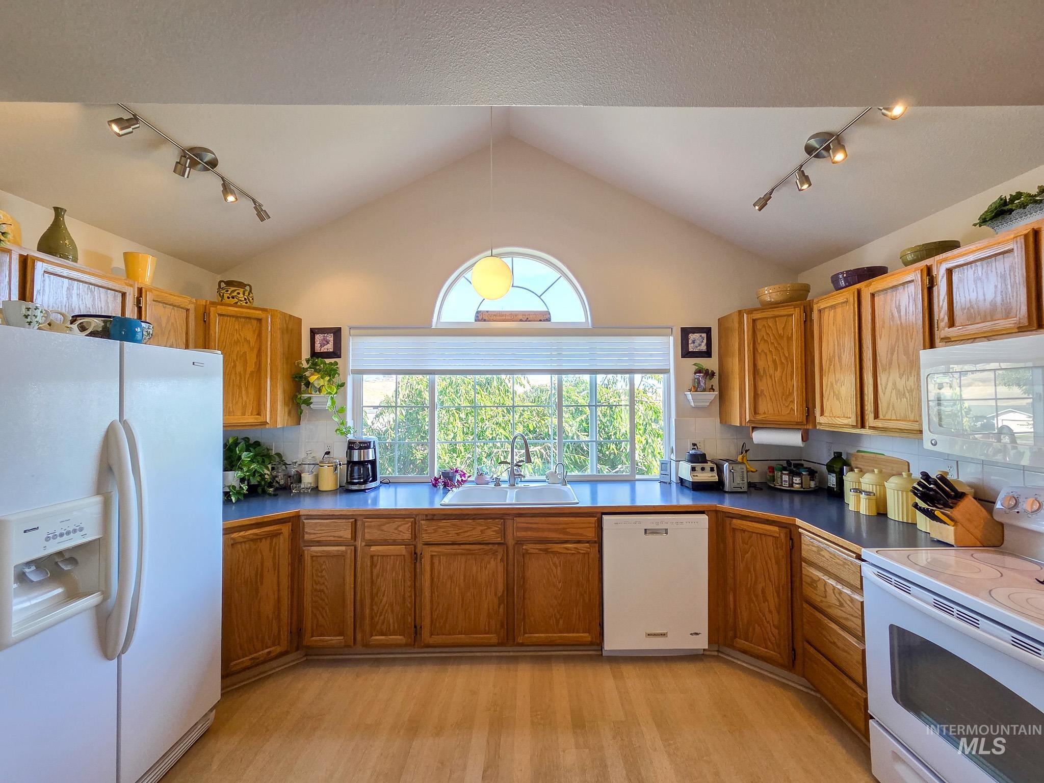 3604 Masters Dr, Clarkston, Washington 99403, 4 Bedrooms, 3 Bathrooms, Residential For Sale, Price $430,000,MLS 99000311