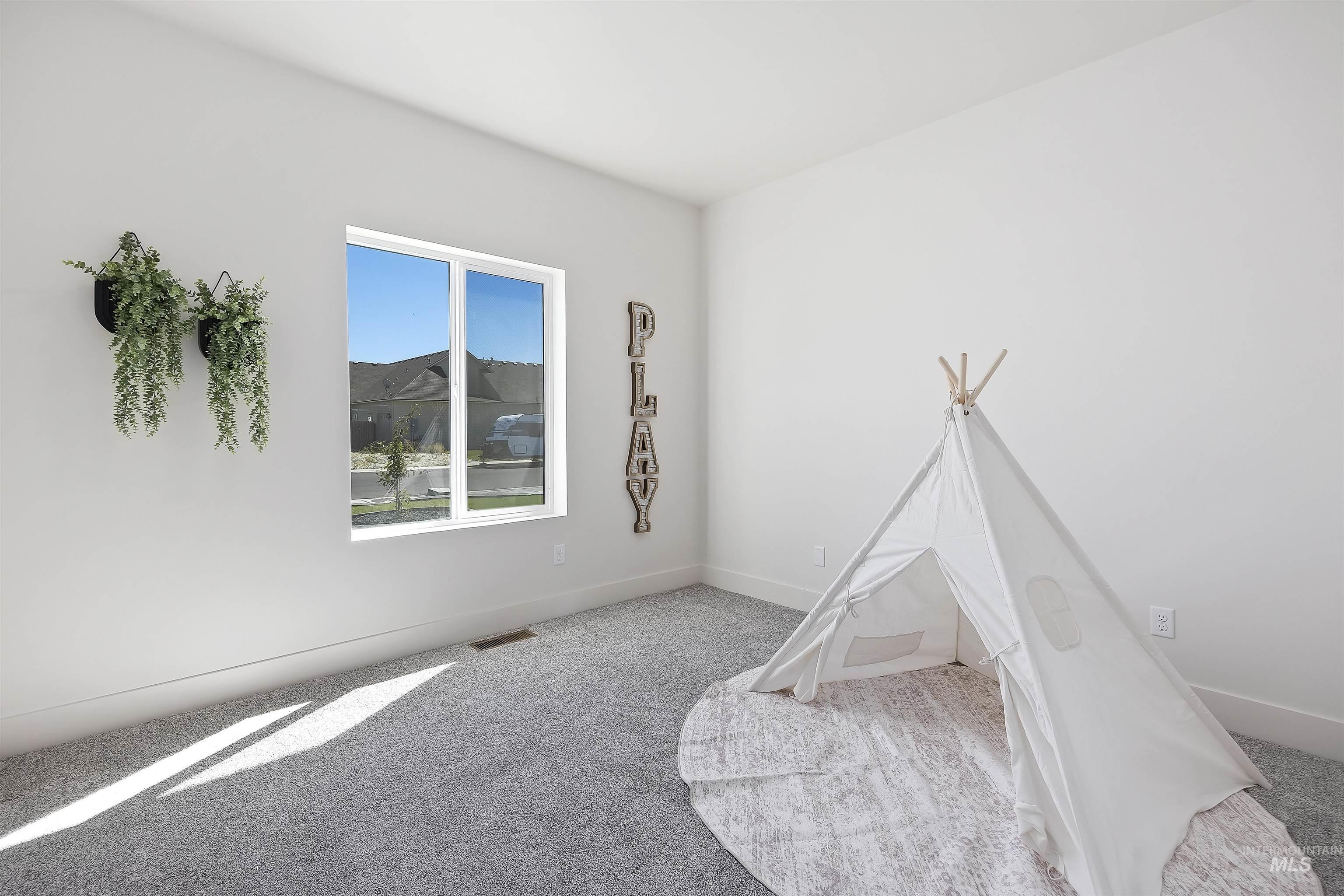 2017 Sparrow, Rupert, Idaho 83350, 4 Bedrooms, 2.5 Bathrooms, Residential For Sale, Price $520,000,MLS 99000315