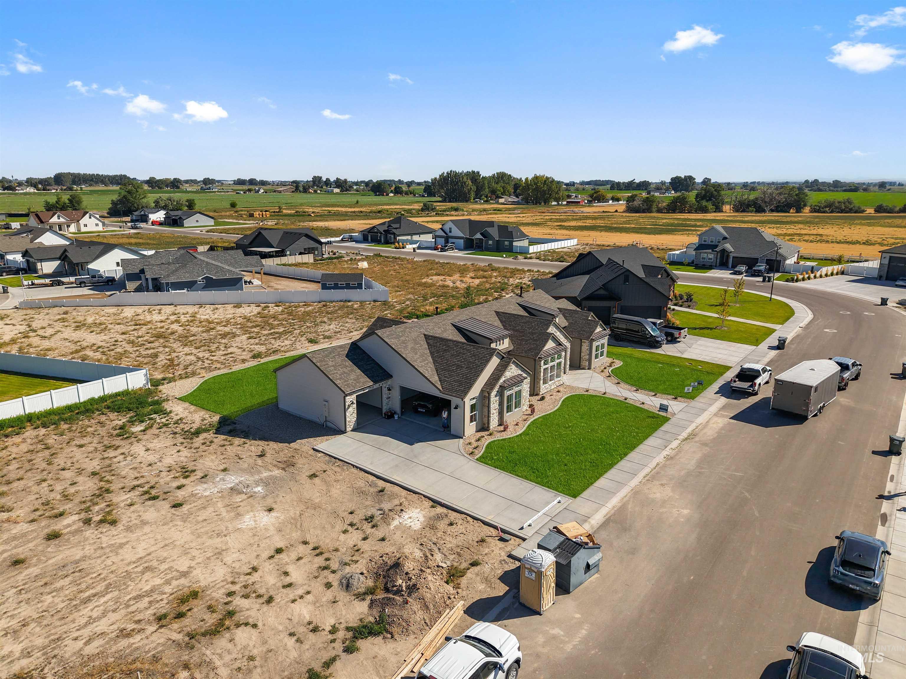 622 Biscotti Loop, Heyburn, Idaho 83326, 4 Bedrooms, 2.5 Bathrooms, Residential For Sale, Price $685,000,MLS 99000316