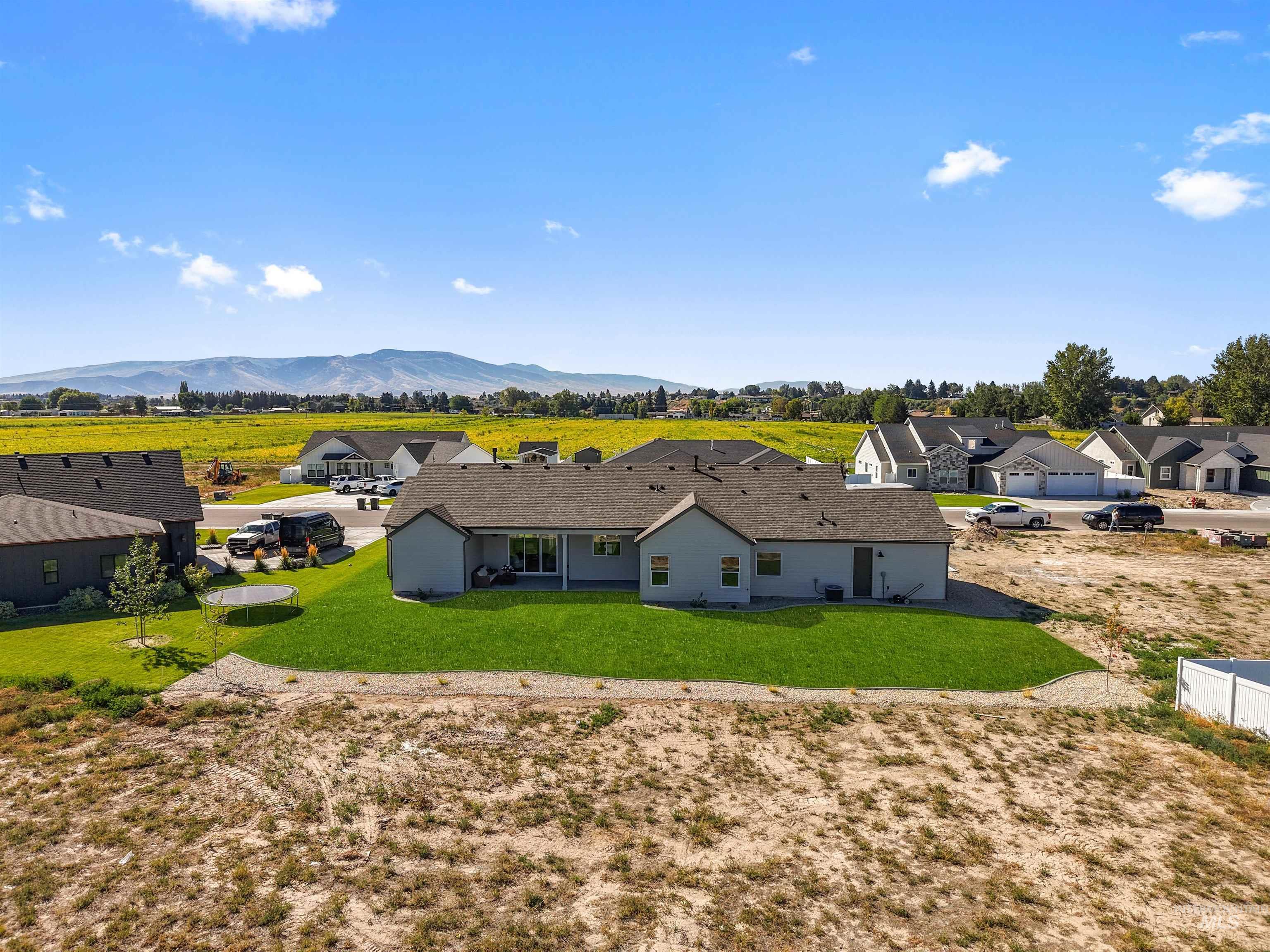 622 Biscotti Loop, Heyburn, Idaho 83326, 4 Bedrooms, 2.5 Bathrooms, Residential For Sale, Price $685,000,MLS 99000316