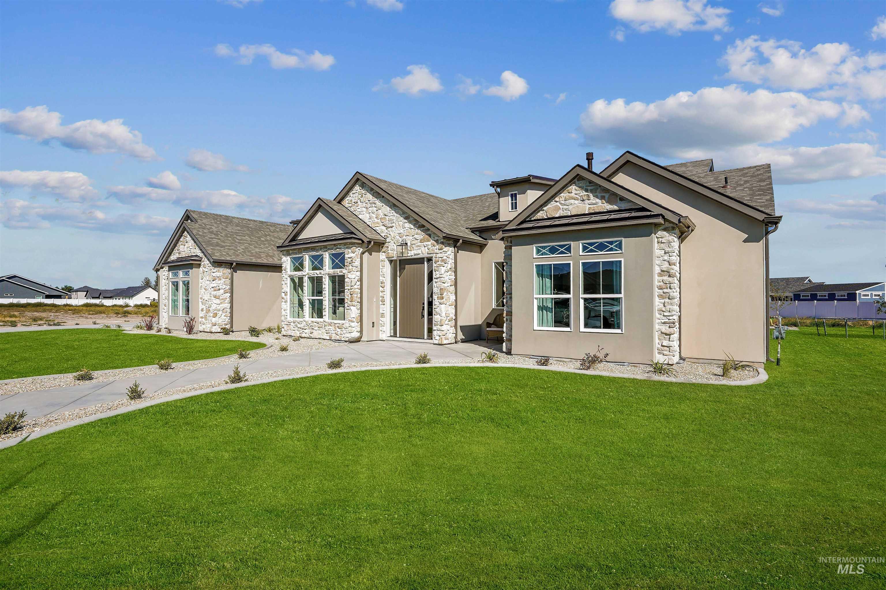 622 Biscotti Loop, Heyburn, Idaho 83326, 4 Bedrooms, 2.5 Bathrooms, Residential For Sale, Price $685,000,MLS 99000316