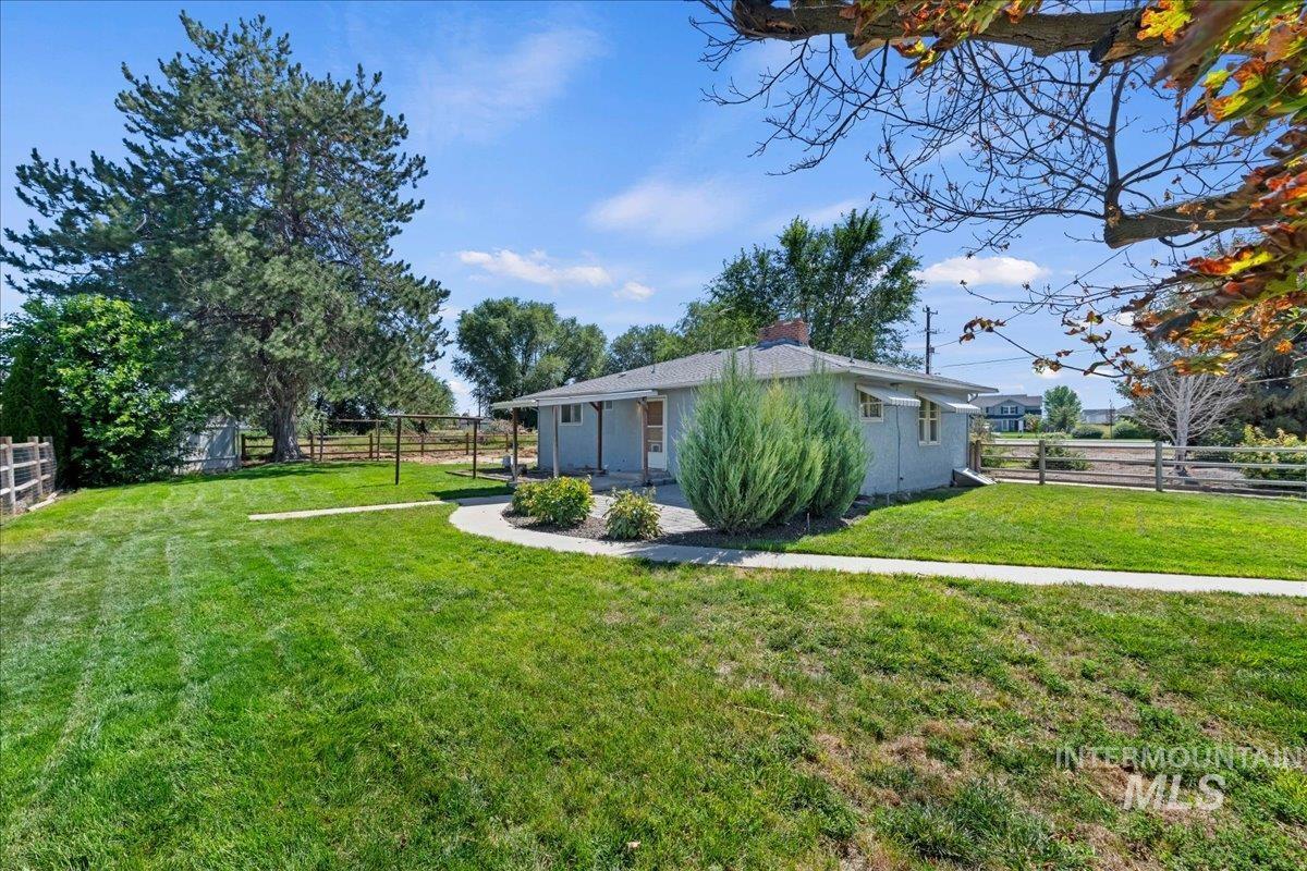 2519 E Homedale Rd, Caldwell, Idaho 83607, 2 Bedrooms, 1 Bathroom, Residential For Sale, Price $539,900,MLS 99000320