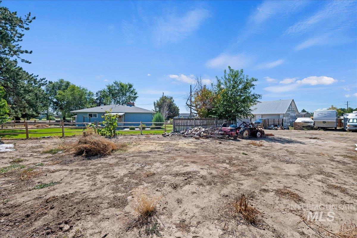 2519 E Homedale Rd, Caldwell, Idaho 83607, 2 Bedrooms, 1 Bathroom, Residential For Sale, Price $539,900,MLS 99000320