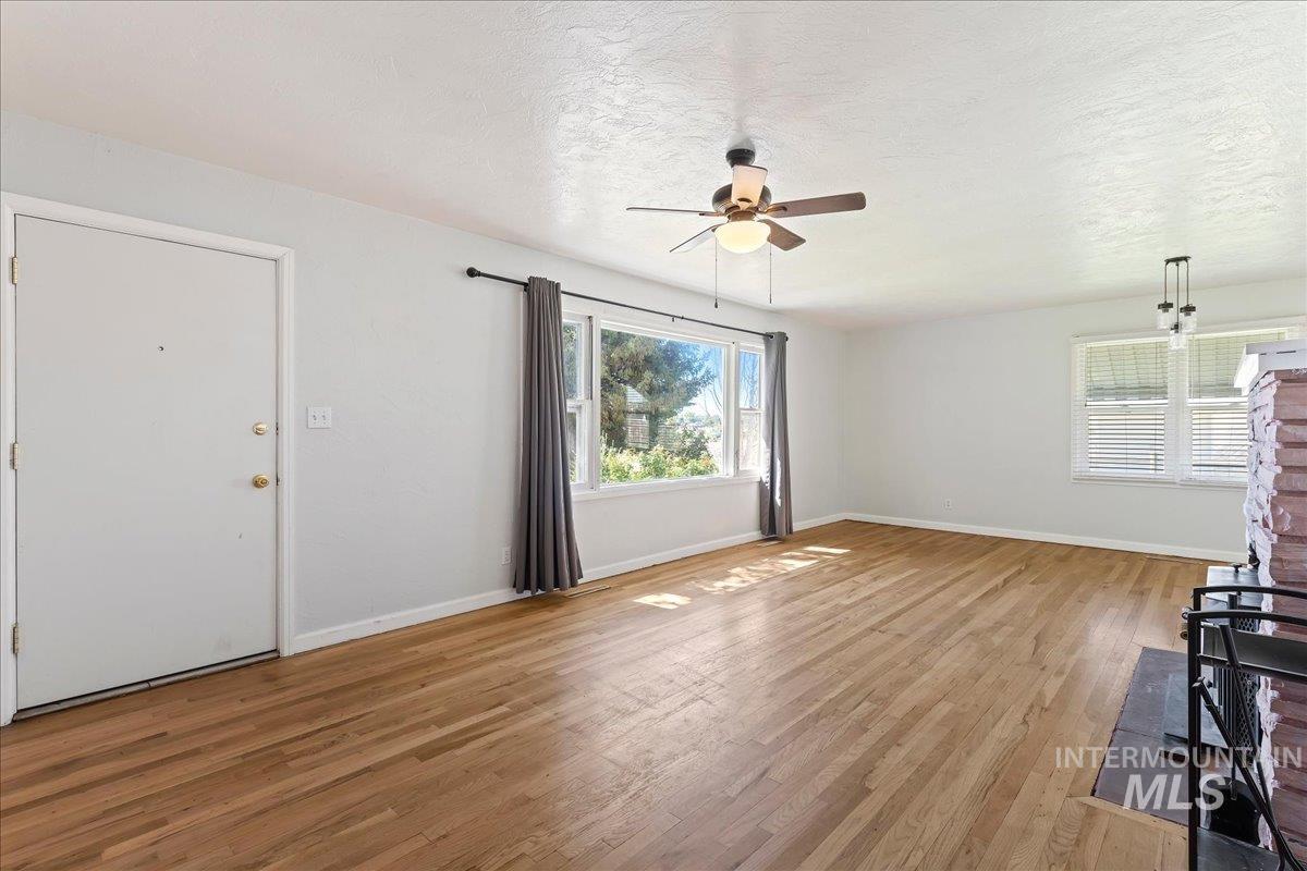 2519 E Homedale Rd, Caldwell, Idaho 83607, 2 Bedrooms, 1 Bathroom, Residential For Sale, Price $539,900,MLS 99000320