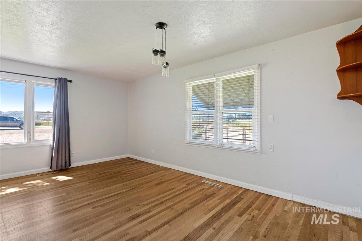 2519 E Homedale Rd, Caldwell, Idaho 83607, 2 Bedrooms, 1 Bathroom, Residential For Sale, Price $539,900,MLS 99000320