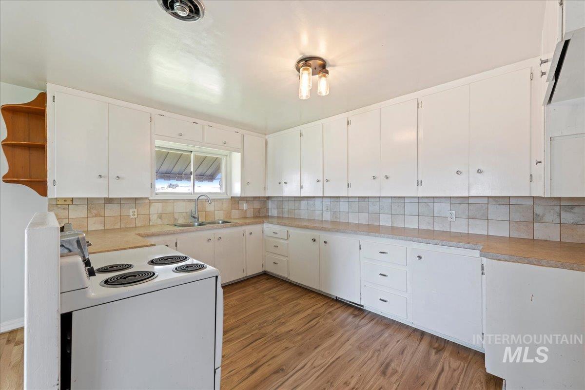 2519 E Homedale Rd, Caldwell, Idaho 83607, 2 Bedrooms, 1 Bathroom, Residential For Sale, Price $539,900,MLS 99000320