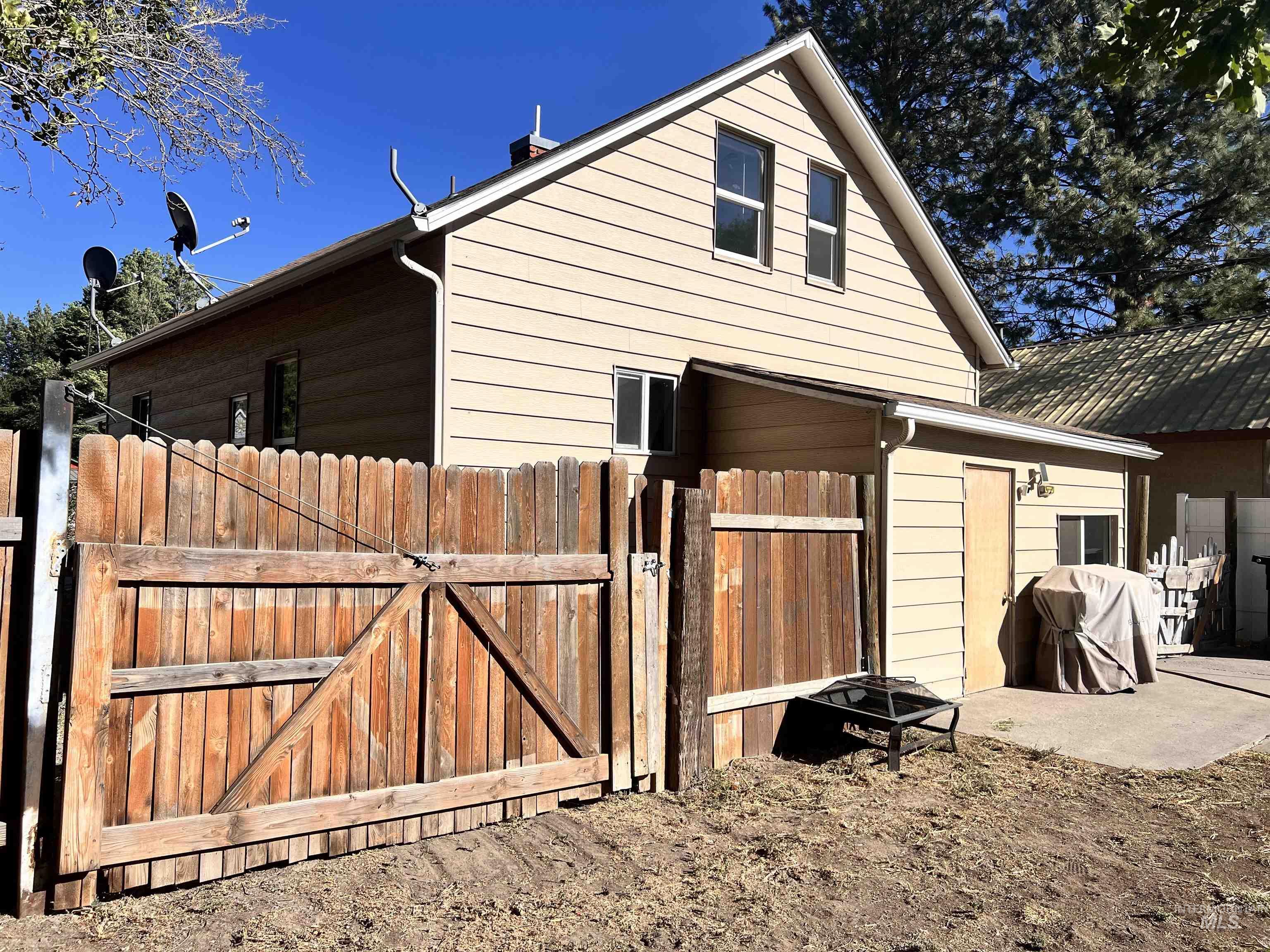 313 Michigan St, Gooding, Idaho 83330, 3 Bedrooms, 1 Bathroom, Residential For Sale, Price $264,900,MLS 99000339